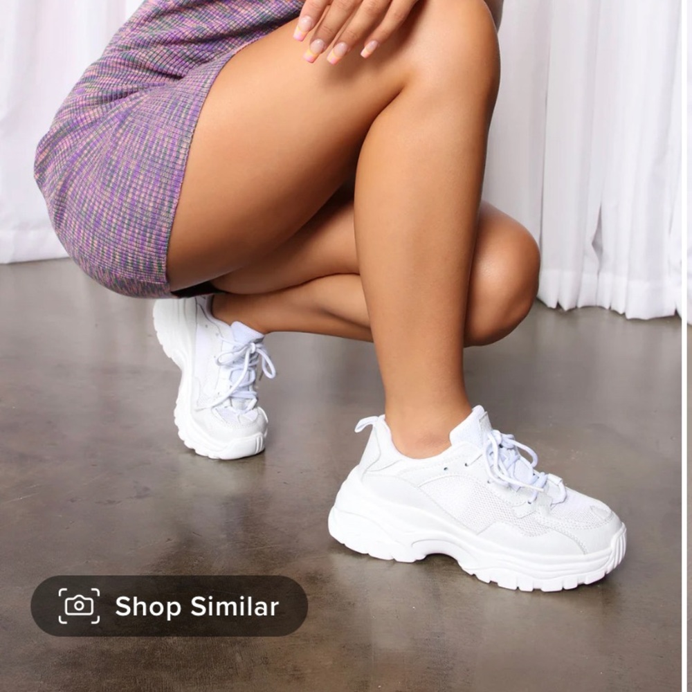 White chunky sneakers